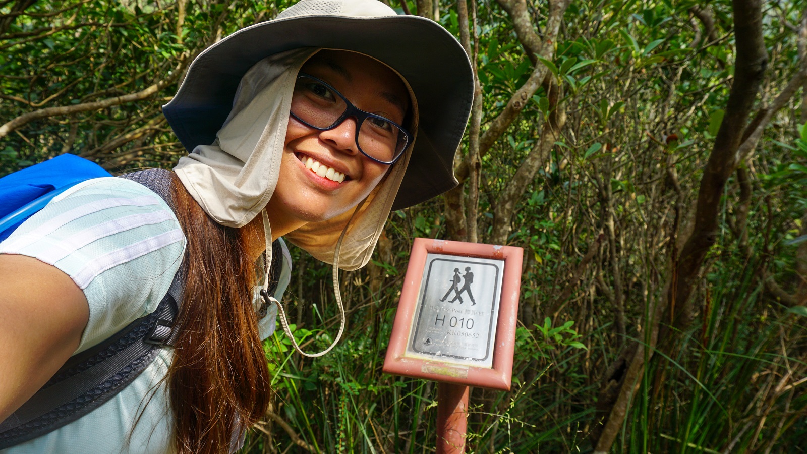 PinayHakawati hiking in Hong Kong