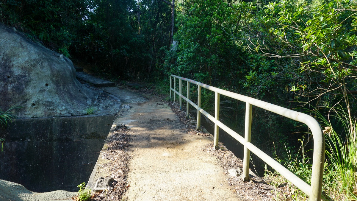 Aberdeen Upper Reservoir in Hong Kong Trail