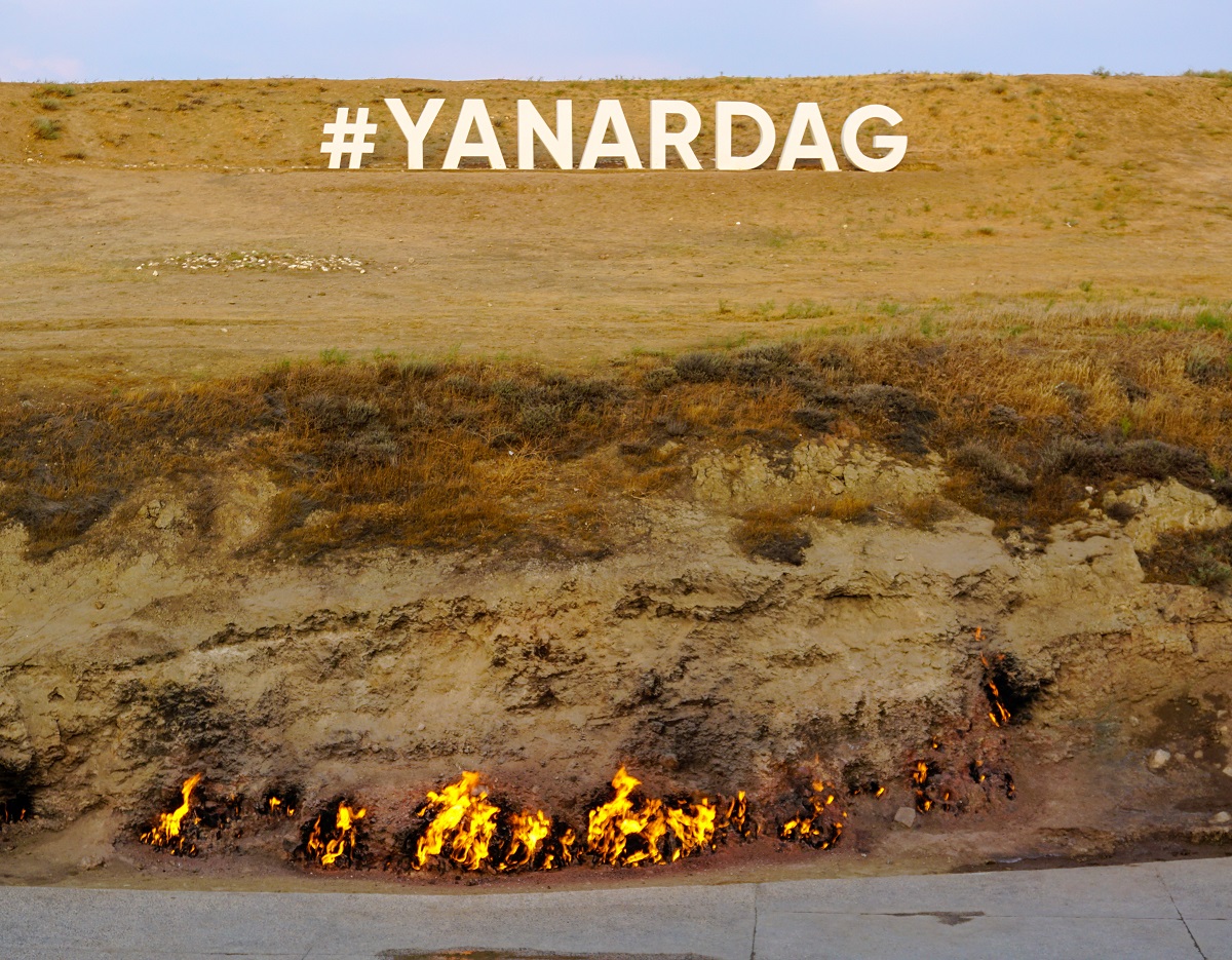 Yanar Dag, Azerbaijan