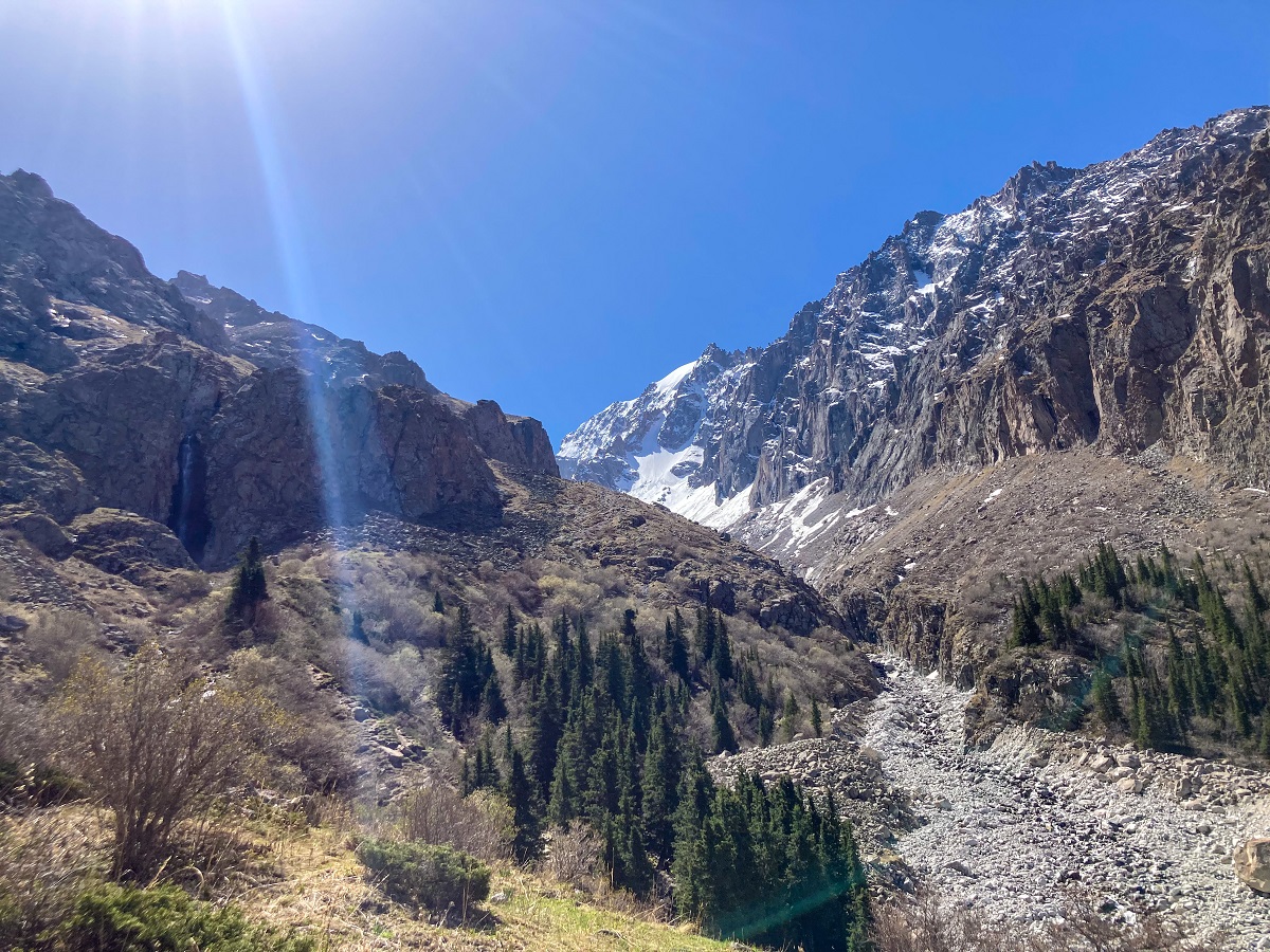 Hiking Trail to Waterfall