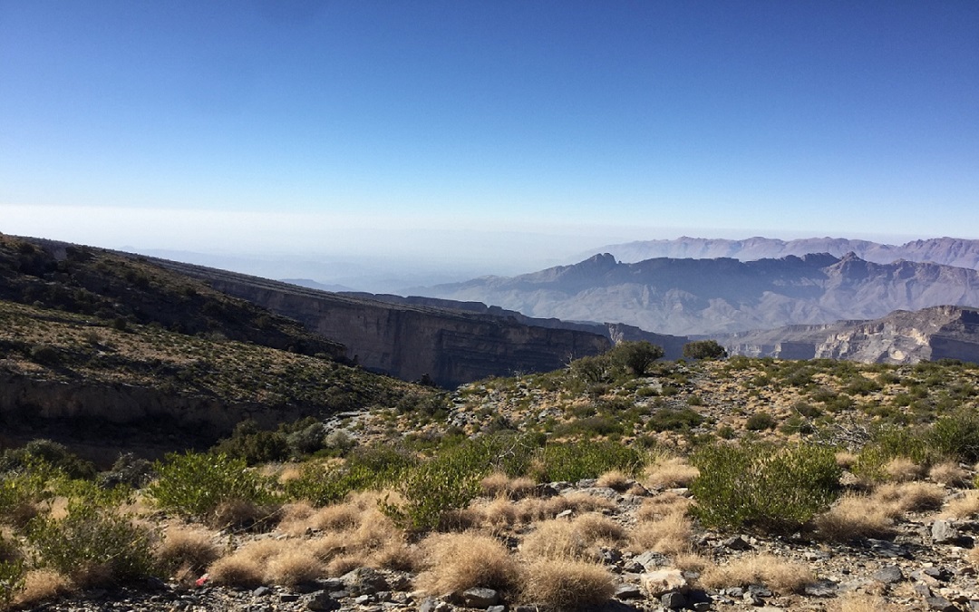 Summit Trail Jebel Shams in Oman 