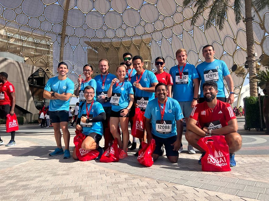 HP & AMD Team runners in the Dubai Marathon 2023