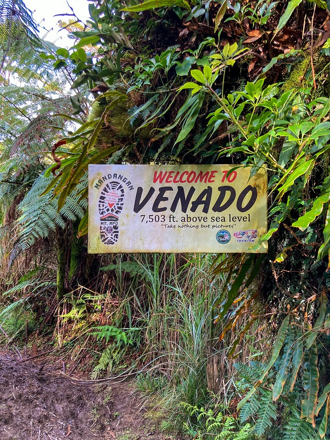 Lake Venado sign post in Mount Apo 