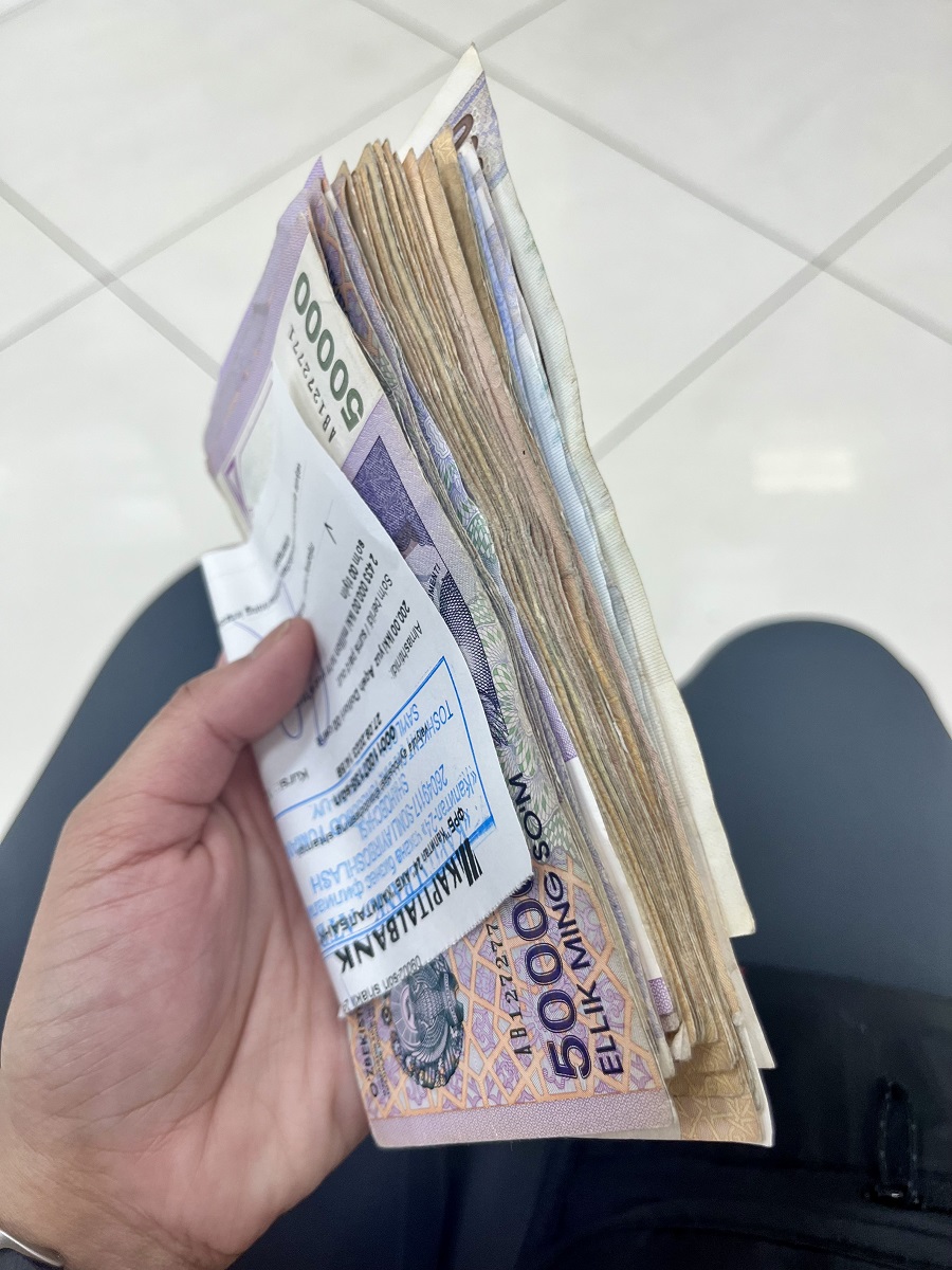 Uzbekistan Som
