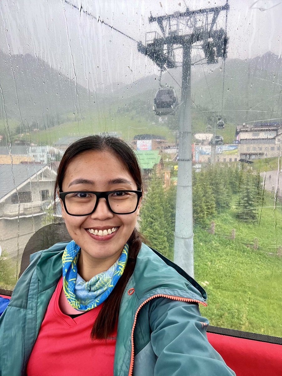 Taking a Selfie inside the Cable Car or Gondola from Shymbulak Mountain Resort to Medeu Sports Complex 