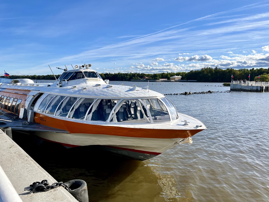 Hydrofoil a senic way to reach Peterhof from Saint Petersburg in just under 1 hour 