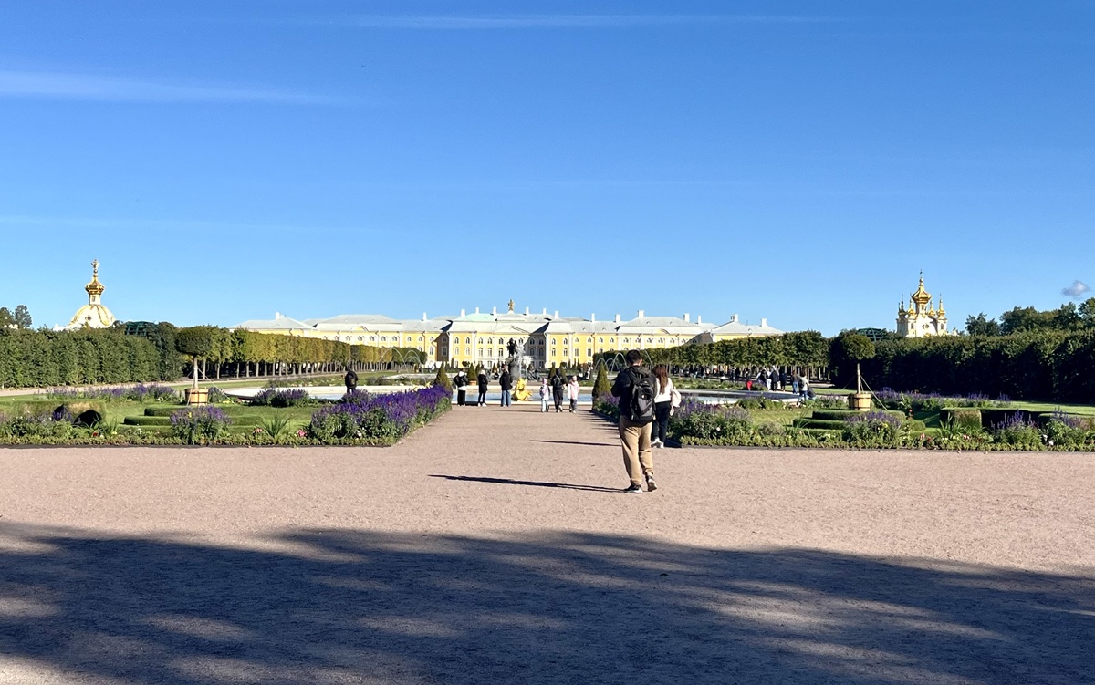 Tour of the Upper Garden of Peterhof Palace 