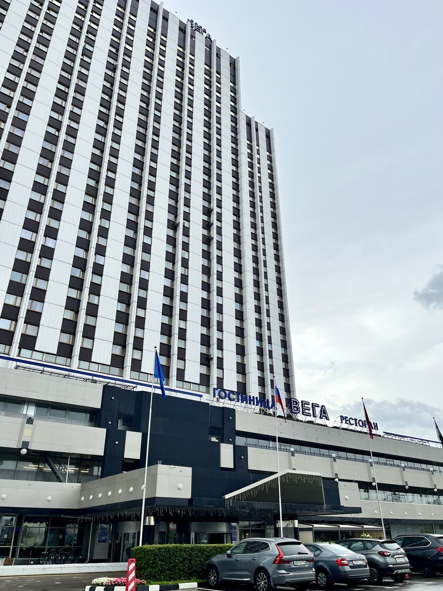 VEGA Izmailovo Hotel